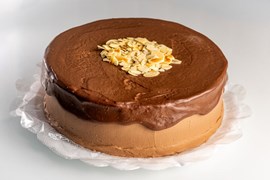 Torta Diet Chocolate com Amêndoa